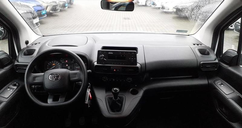 Toyota Proace City Verso cena 77900 przebieg: 88770, rok produkcji 2020 z Sokołów Małopolski małe 191